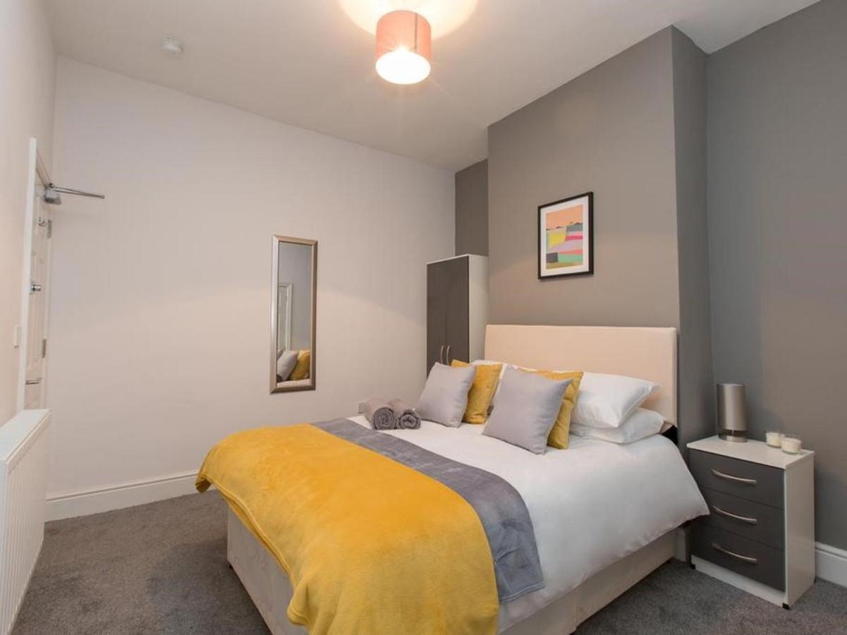 Townhouse @ 166 Ruskin Road Crewe Cameră foto